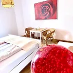 여관 Klostermuehle Bursfelde
